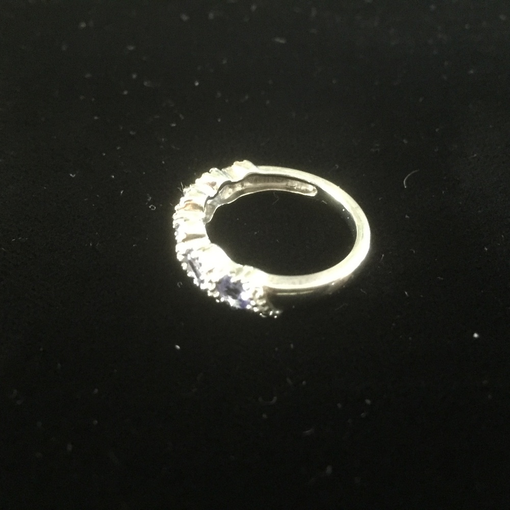 Sterling 0.65 Carat Weight Tanzanite & Diamond Accent Ring/Size 6/NEW! - Picture 5 of 6